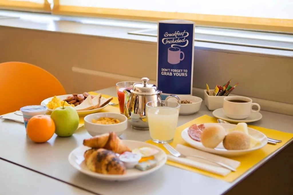 Restaurant, Holiday Inn Express Milan-Malpensa Airport, Milan