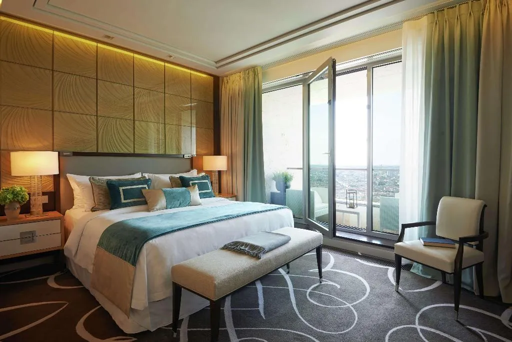 SUITE WITH BALCONY Room, Waldorf Astoria Berlin, Berlin