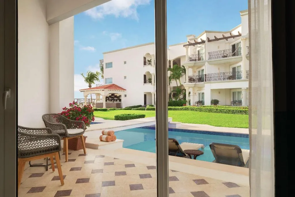 JUNIOR SUITE KING SIZE BED Room, Hyatt Vivid Playa Del Carmen - Adults Only, Playa Del Carmen