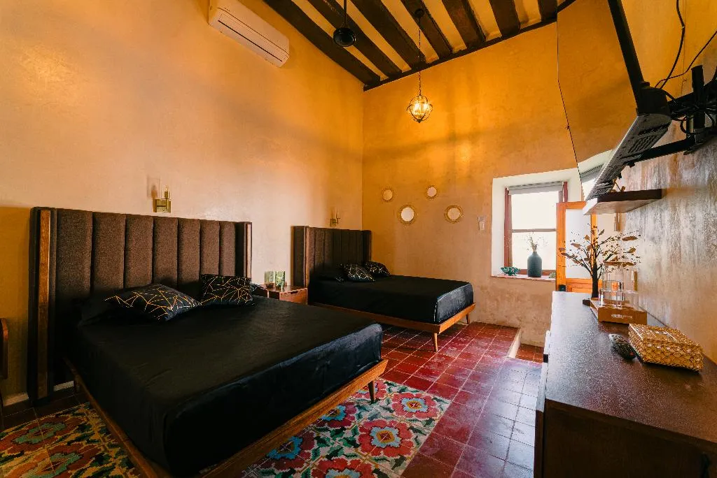QUADRUPLE TWO DOUBLE BEDS Room, Hotel Boutique Casa Lanz Xvii, Cancun Area