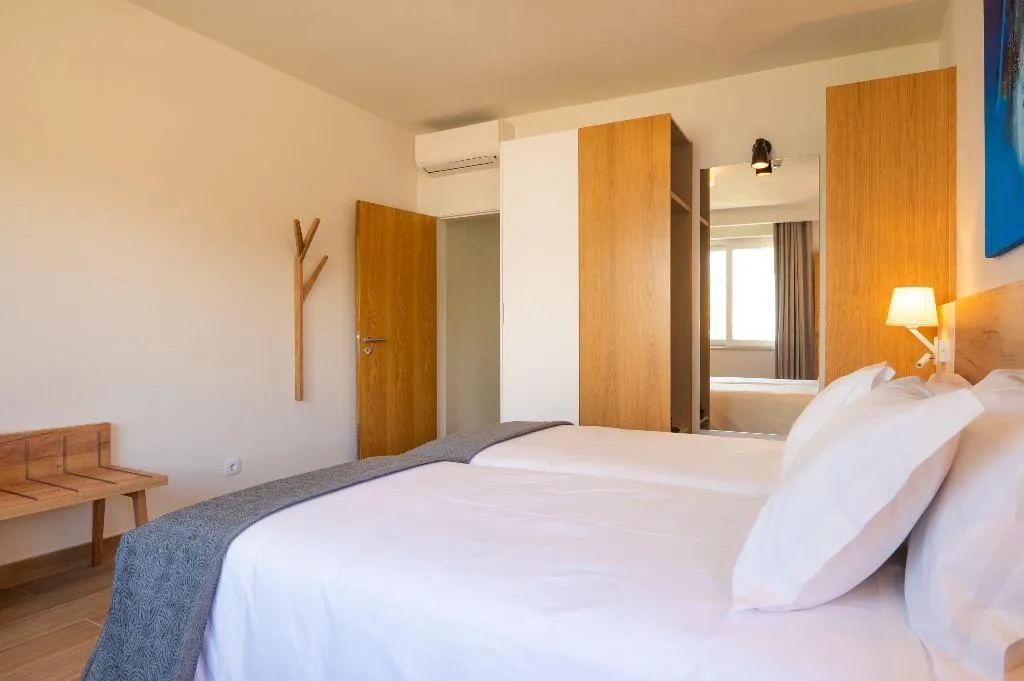 APARTMENT SEA VIEW ONE BEDROOM Room, Vila Luz, Algarve