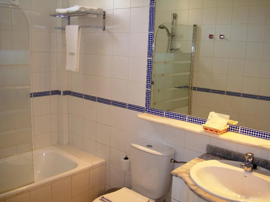 APARTMENT TWO BEDROOMS Room, Islantur Ipanema, Costa De La Luz