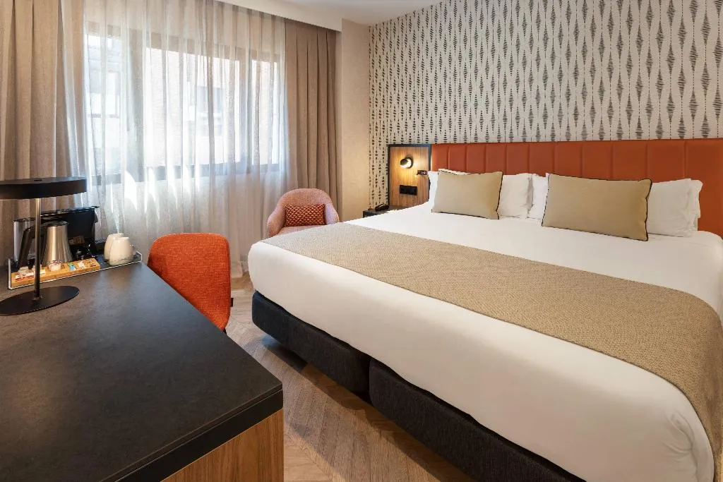 DOUBLE SINGLE USE PREMIUM Room, Catalonia El Retiro, Madrid