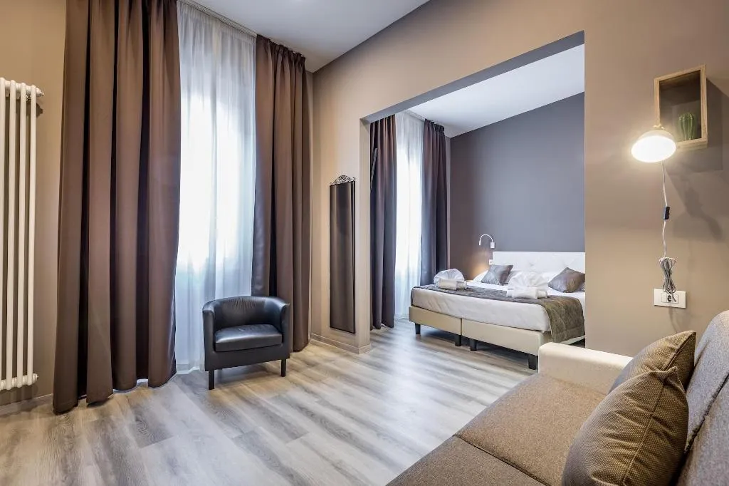 Room, B&B My Way, Florence