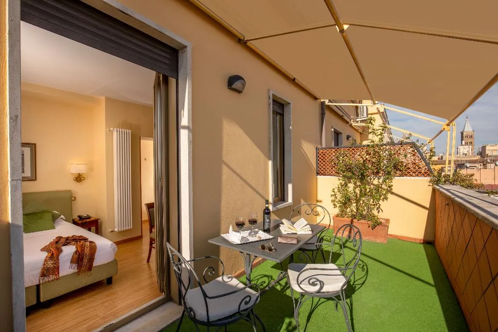Room, Hotel Colosseum, Rome