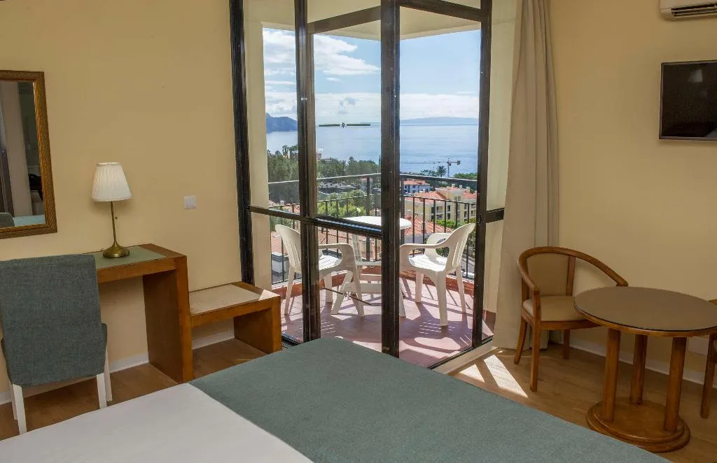General view, Mimosa Studio Hotel, Madeira