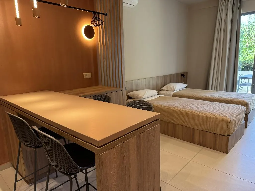 STUDIO STANDARD Room, Philoxenia Apartments, Crete