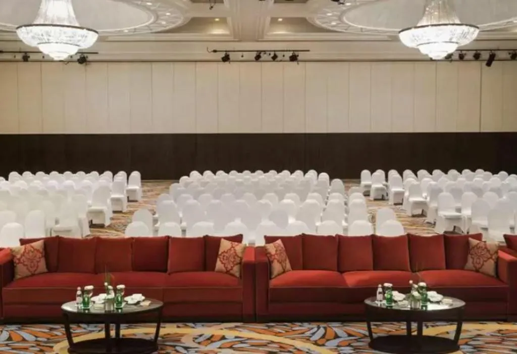 Conferences, Movenpick Grand Al Bustan Hotel, Dubai