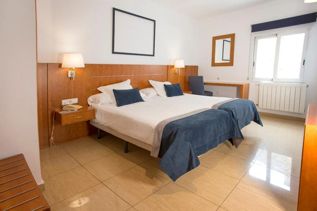 Room, Savoy Hostal, Costa Blanca