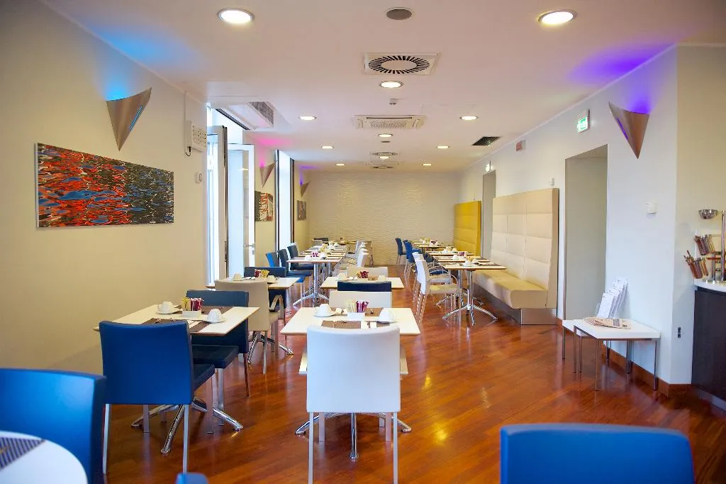 Restaurant, Mercure Napoli Centro Angioino, Naples