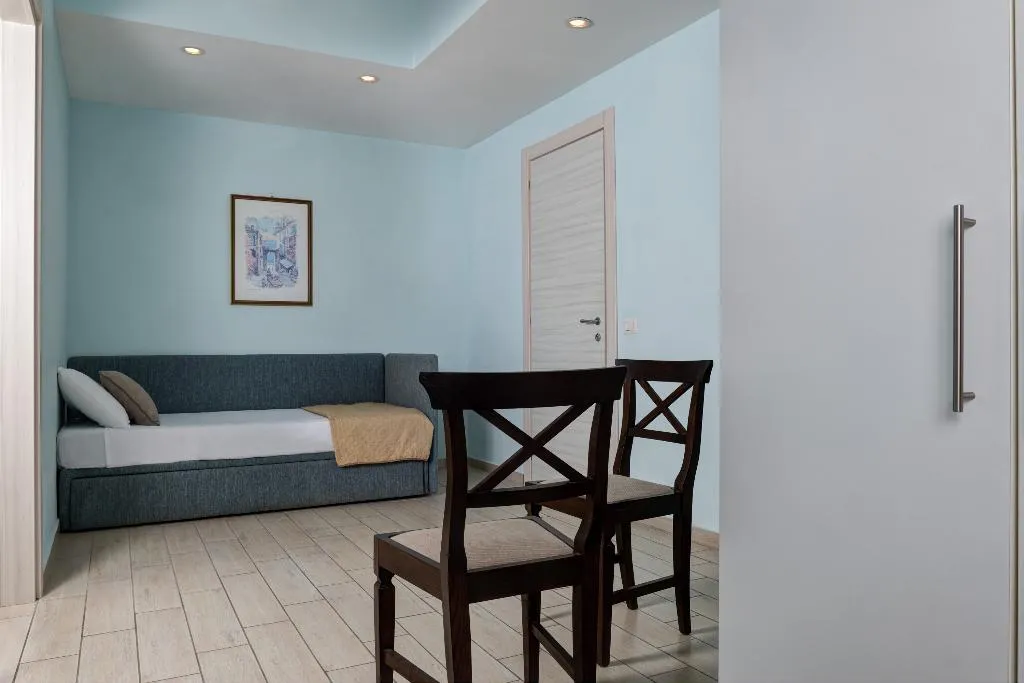FAMILY ROOM SUPERIOR Room, Sea Breeze Residence, Naples