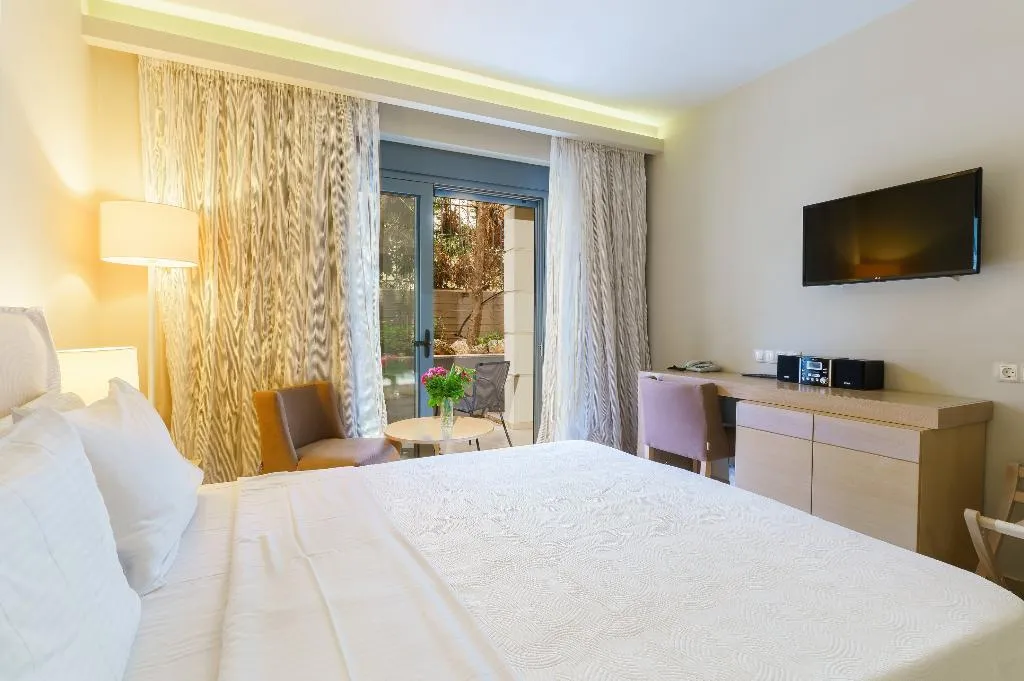 FAMILY ROOM DUPLEX Room, Aegean Pearl Hotel, Crete