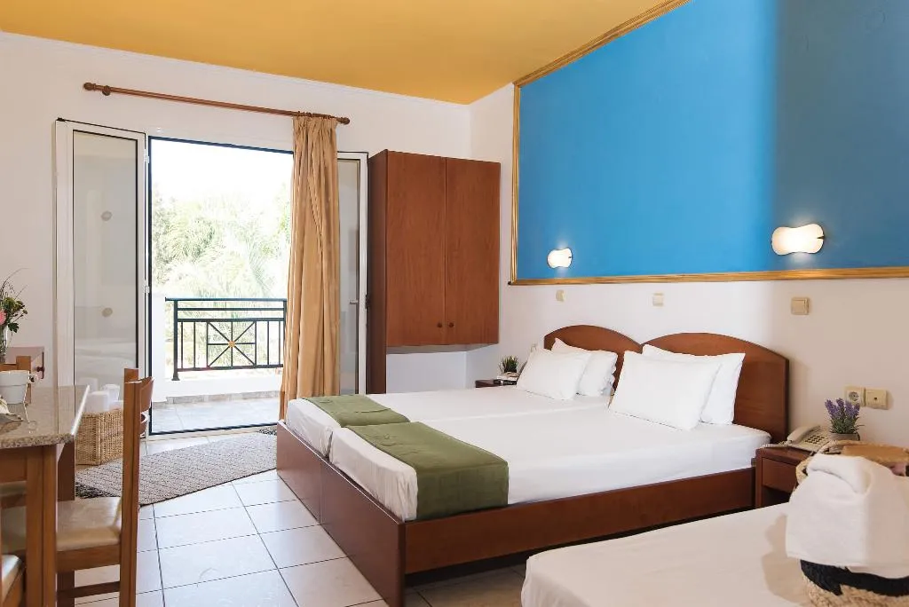 STUDIO CAPACITY 3 Room, Yiannis Manos, Crete