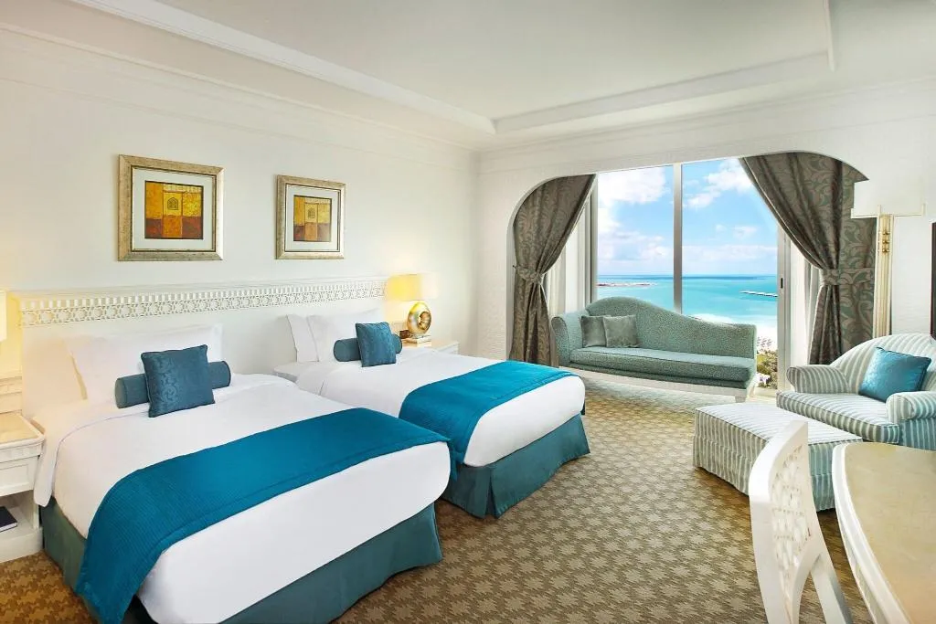 Room, Habtoor Grand Resort, Autograph Collection, Dubai