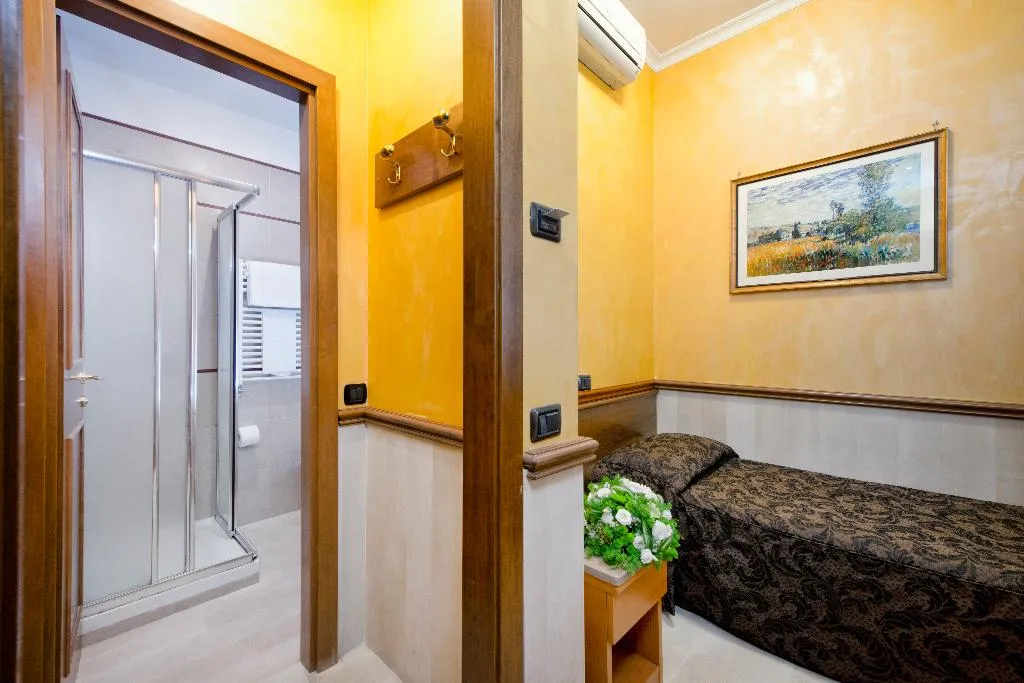 SINGLE STANDARD Room, Marco Polo, Rome