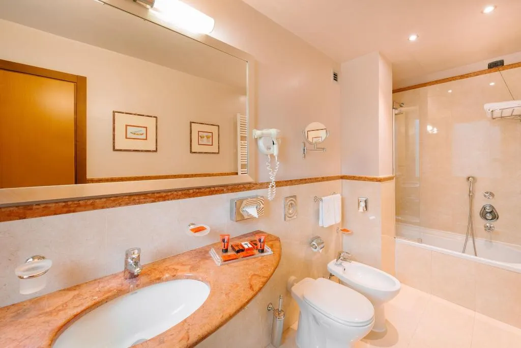 SUITE STANDARD Room, Windsor, Milan