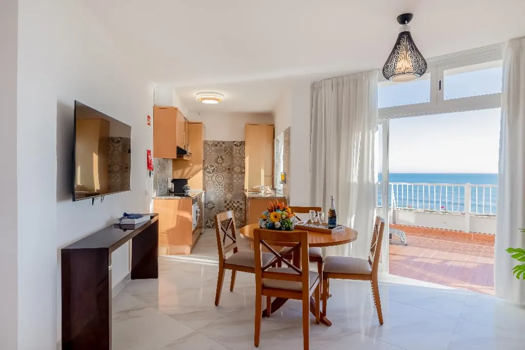 APARTMENT TWO BEDROOMS Room, Monicca Collection Suites & Residences, Algarve