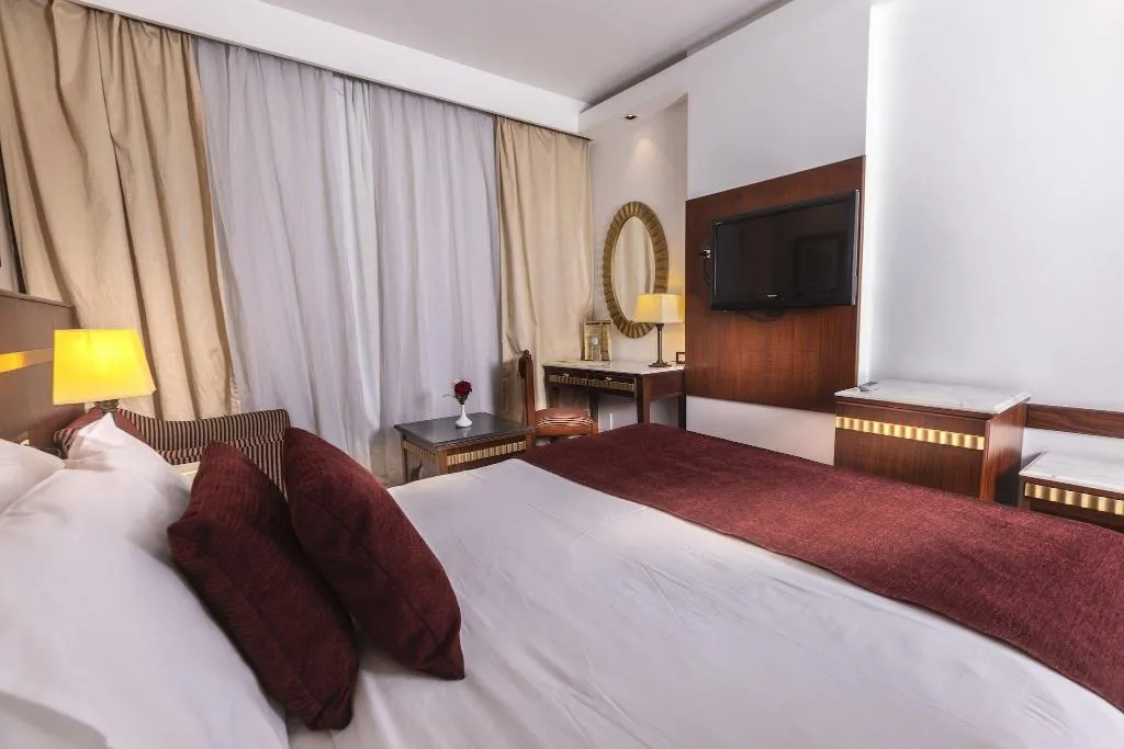 TWIN STANDARD Room, Golden Tulip Flamenco Cairo, Cairo