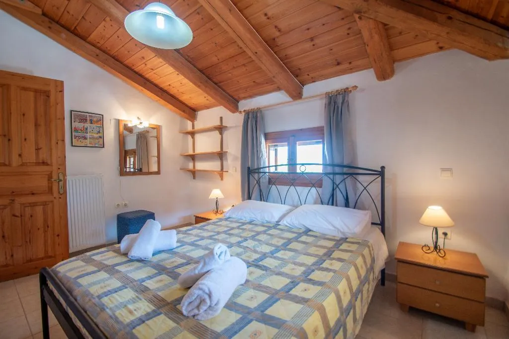 FAMILY ROOM THREE BEDROOMS WITH VIEWS Room, Aeolos Zante Villas, Zante