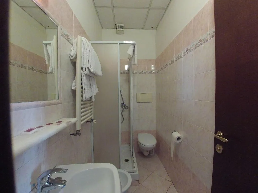 Room, Casali, Naples