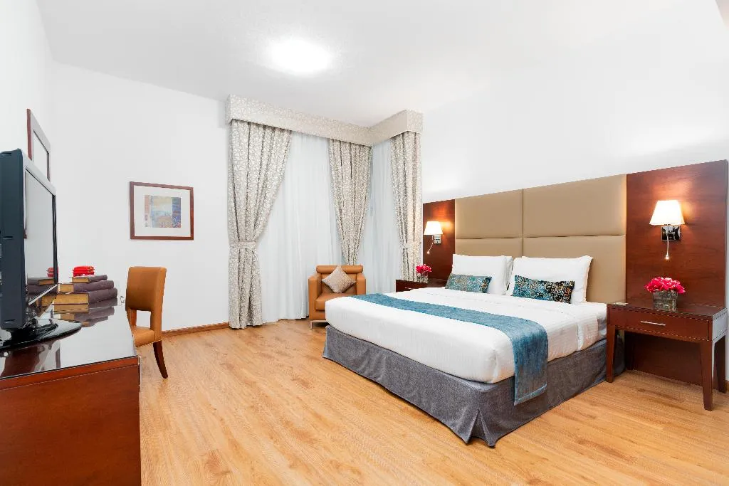 APARTMENT TWO BEDROOMS Room, Golden Sands Hotel & Residences, Dubai