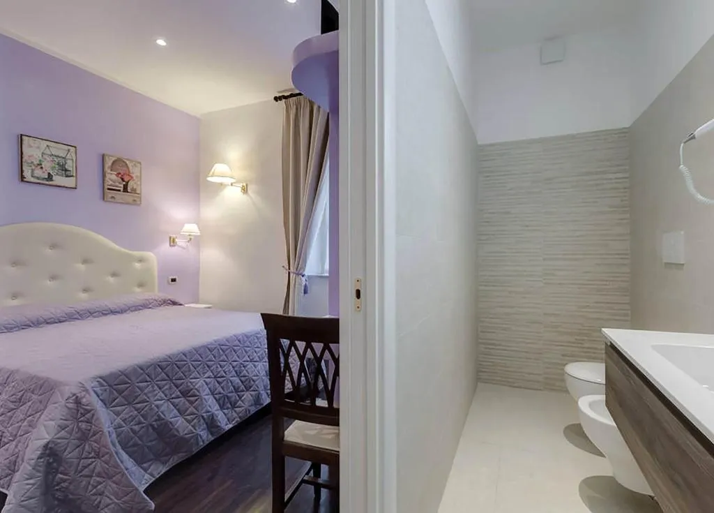 Room, Antico Platano, Rome