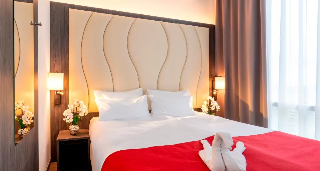 SINGLE STANDARD Room, PLAZA Premium Almere, Amsterdam