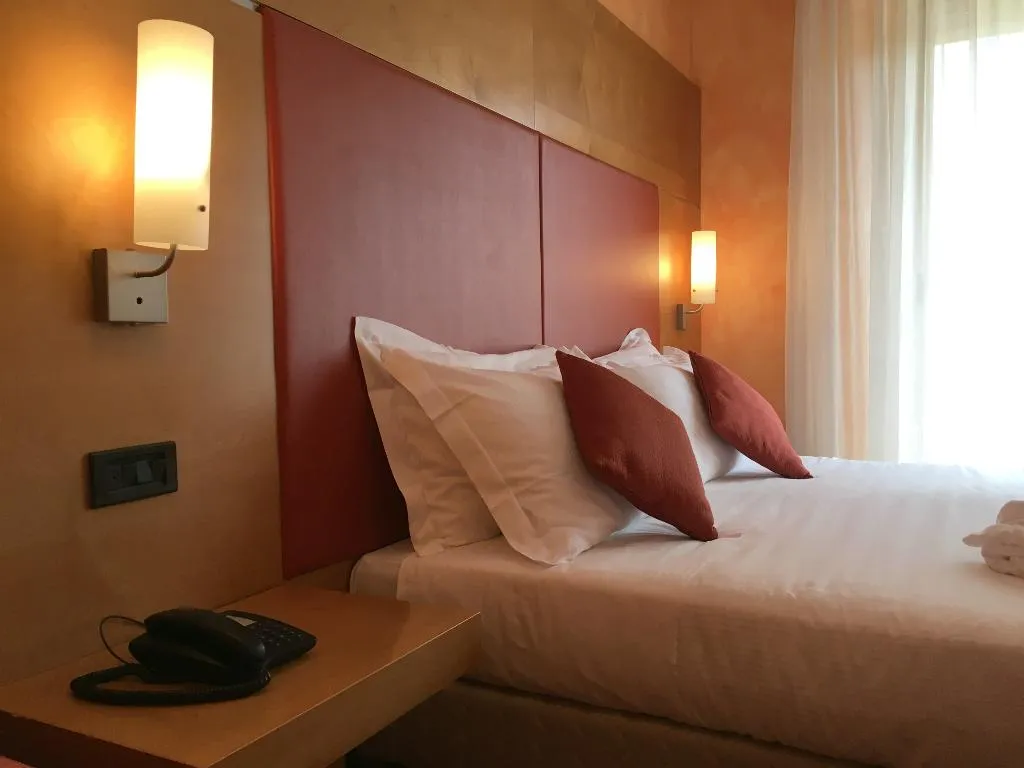 DOUBLE SINGLE USE STANDARD Room, Plus Welcome Milano, Milan