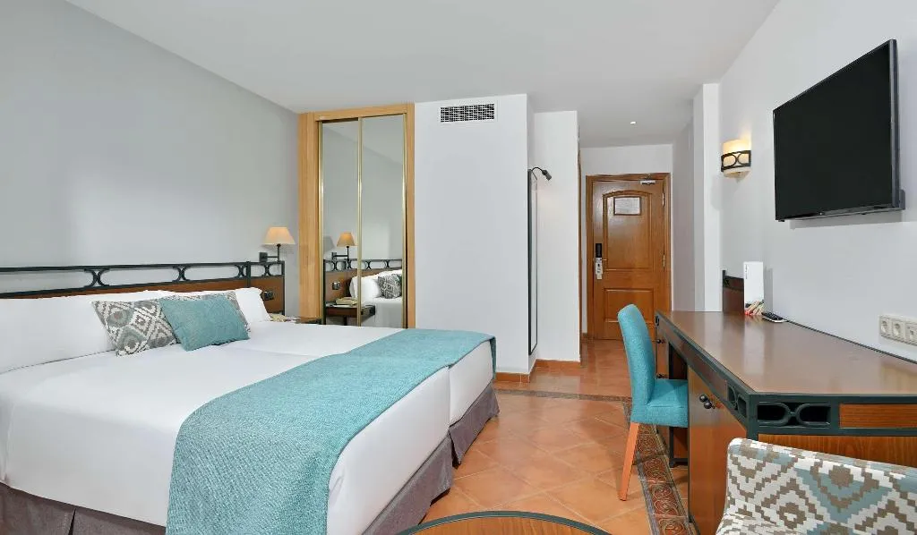 DOUBLE POOL VIEW Room, Sol Torremolinos Don Marco, Costa Del Sol