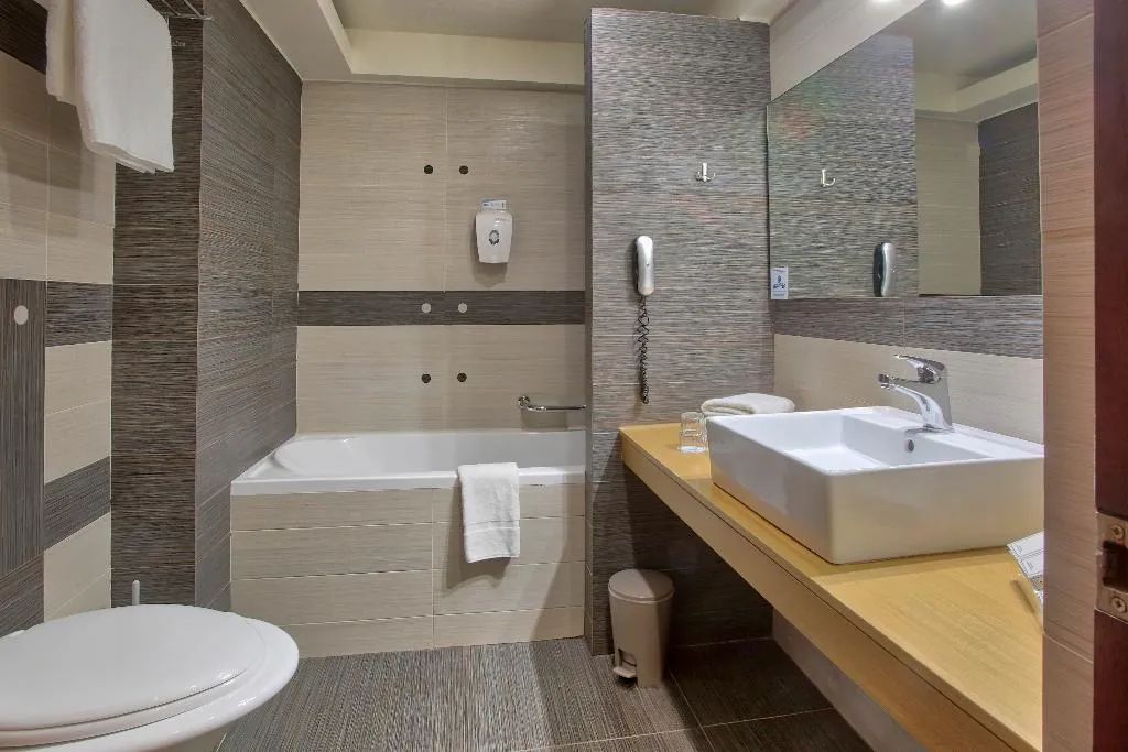 Double or Twin SUPERIOR Room, Capsis Astoria Heraklion, Crete