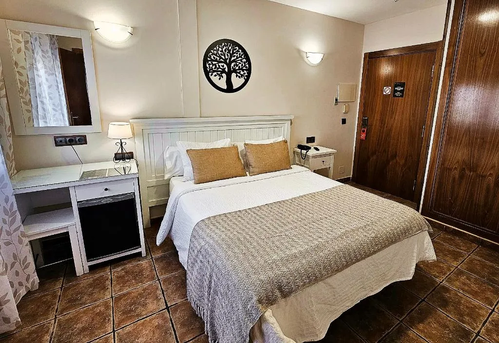DOUBLE WITH DOUBLE BED Room, Medina de Toledo, Madrid