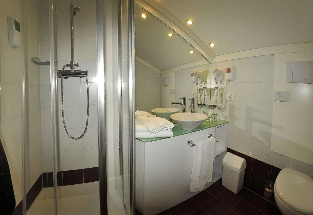 Room, Alpen Hotel Eghel, Venice