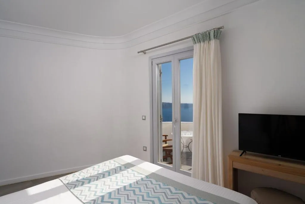JUNIOR SUITE SEA VIEW Room, Volcano View Hotel, Santorini