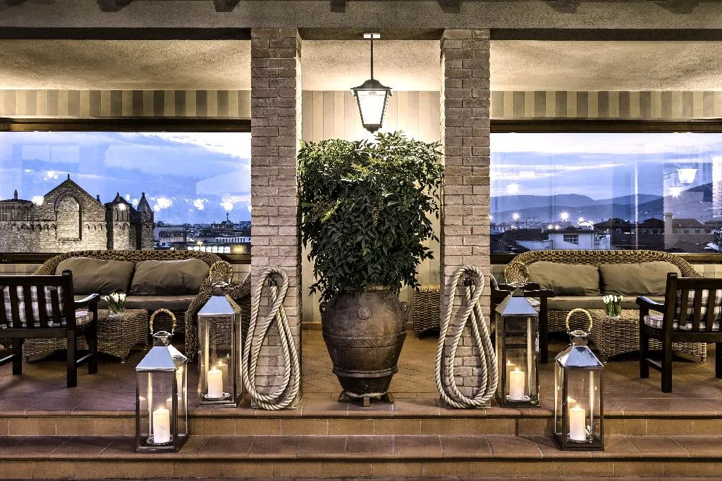 Bar, Grand Hotel Baglioni, Florence