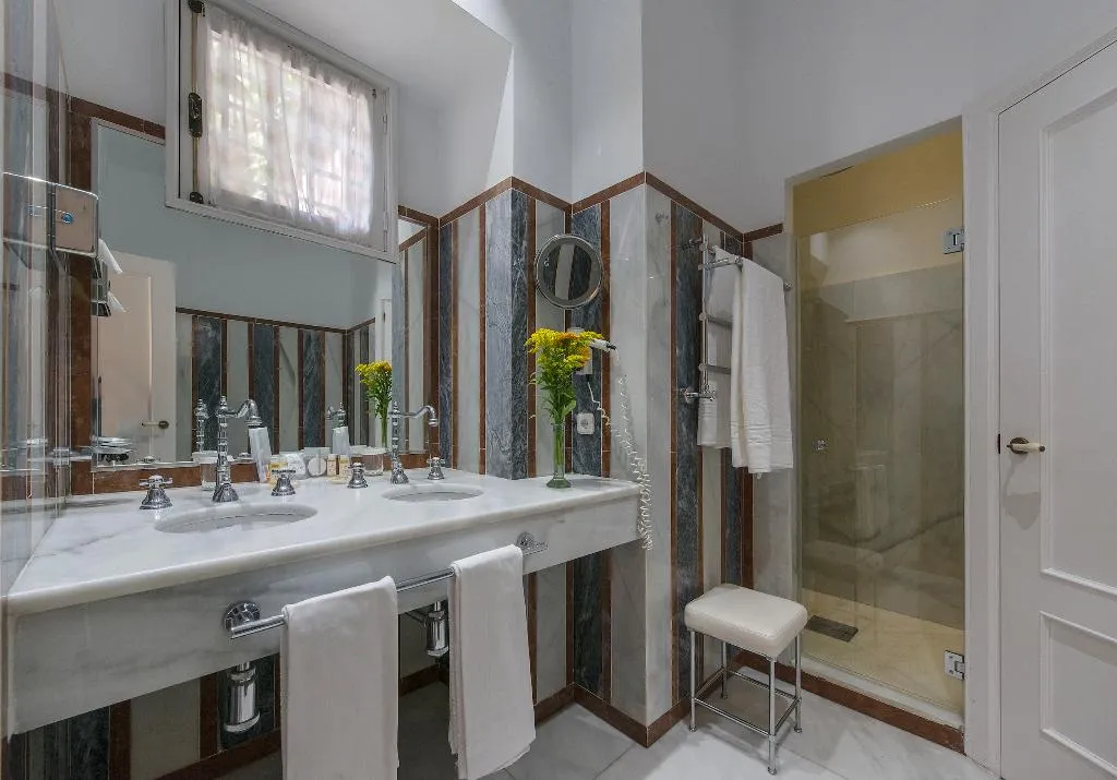 Double or Twin STANDARD Room, Casas de la Juderia, Seville
