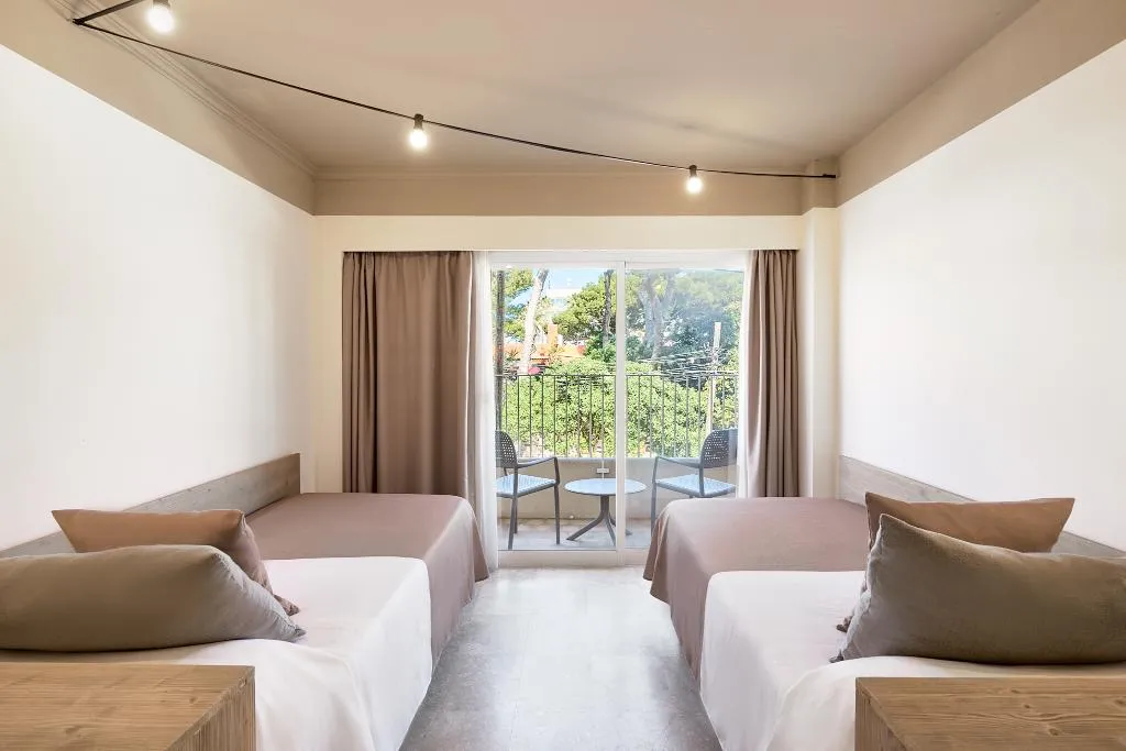 Room, tent Capi Playa, Majorca