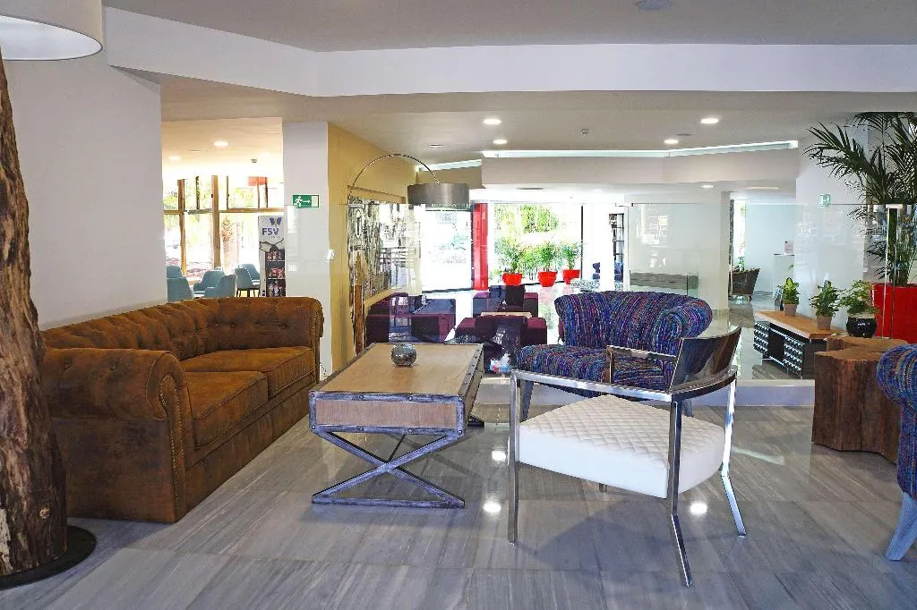 Lobby, Alexandre Troya, Tenerife