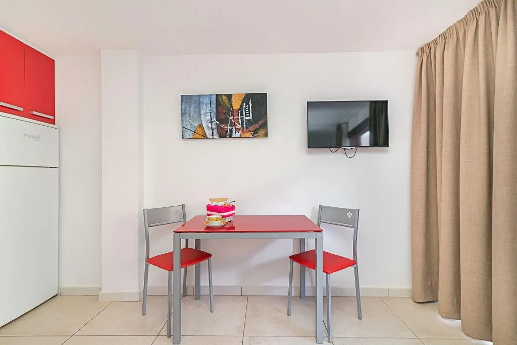 APARTMENT WITH TERRACE Room, Sol Mogán Suites, Gran Canaria
