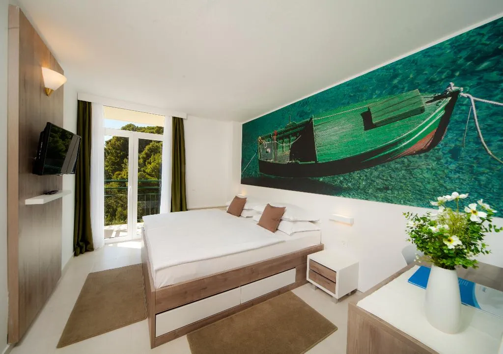 DOUBLE WITH BALCONY Room, Bluesun hotel Neptun, Split