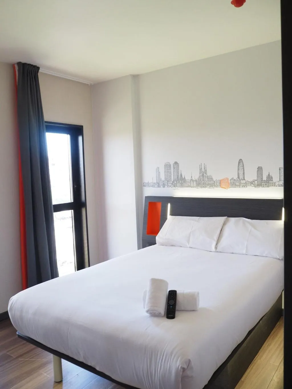Room, easyHotel Barcelona Fira, Barcelona