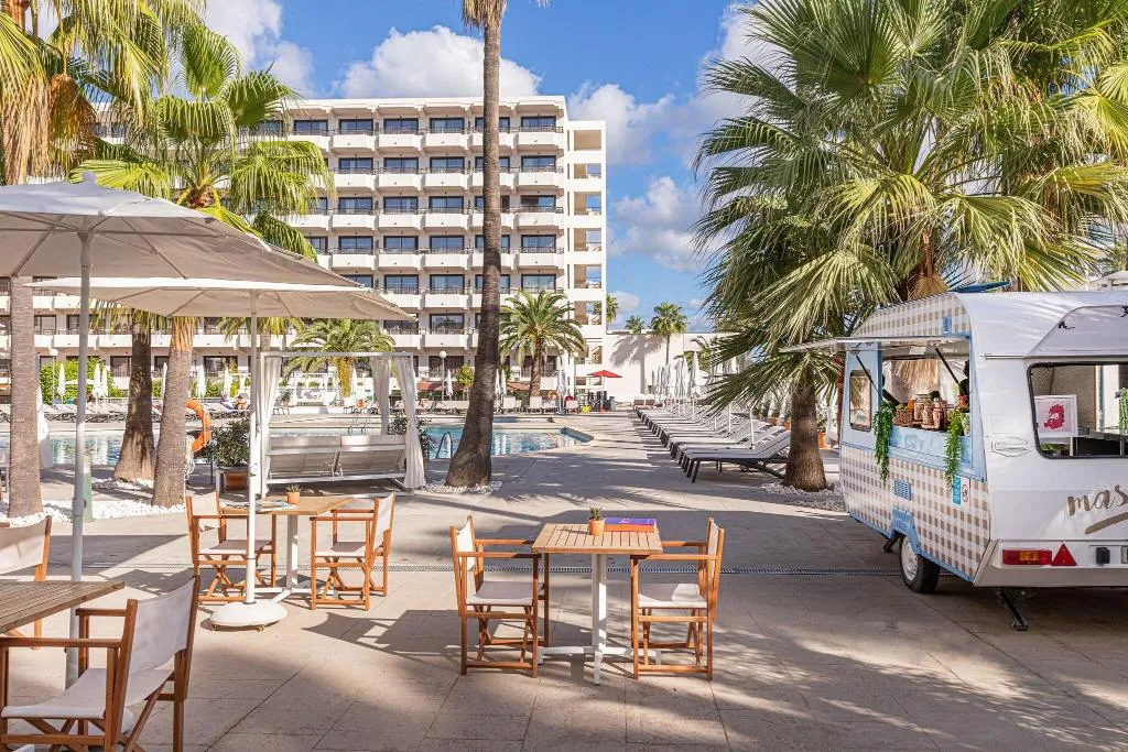 Restaurant, Innside by Melia Alcudia, Majorca