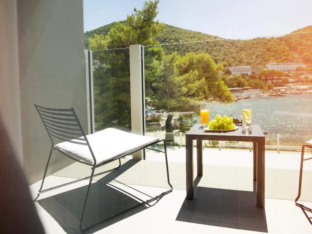 DOUBLE SINGLE USE SEA VIEW WITH BALCONY Room, Hotel Kompas, Dubrovnik