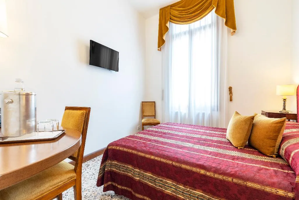 DOUBLE ECONOMY Room, Palazzo Schiavoni Residenza d'Epoca, Venice