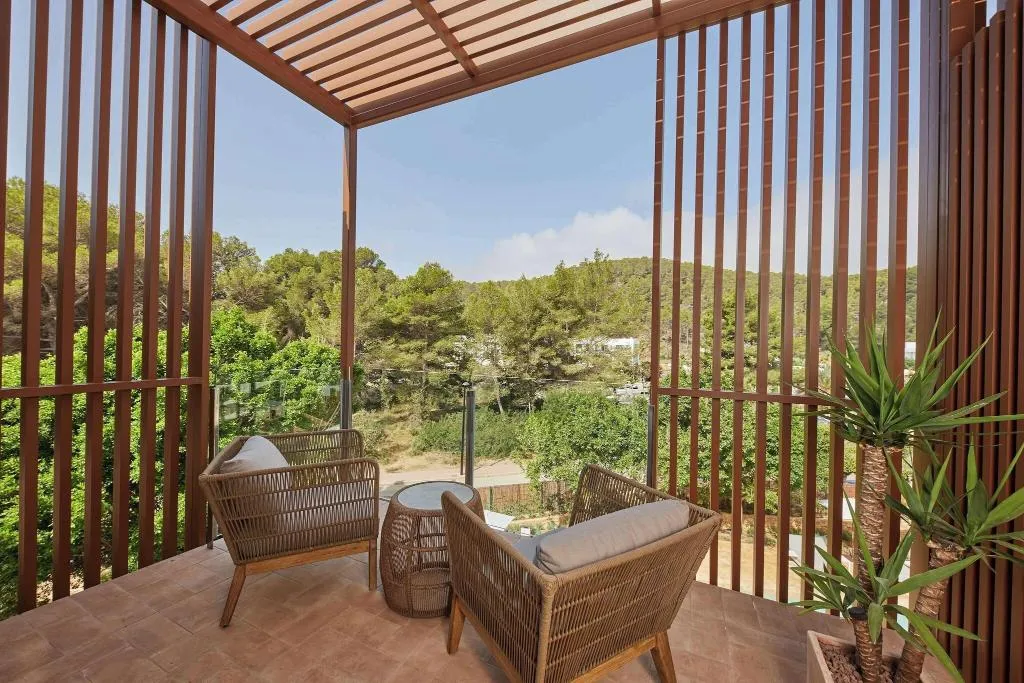 Room, Cala San Miguel Ibiza Res, Curio Colllec by Hilton, Ibiza