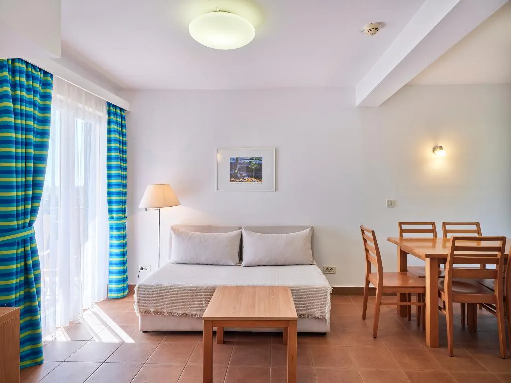 APARTMENT CAPACITY 6 Room, Maistra Select Naturist Park Koversada Apartments, Istria