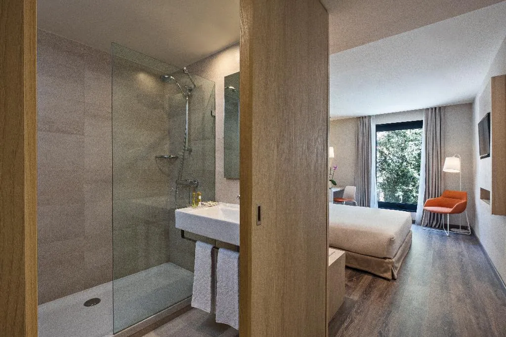 Double or Twin STANDARD Room, Dorma Liberdade, Lisbon