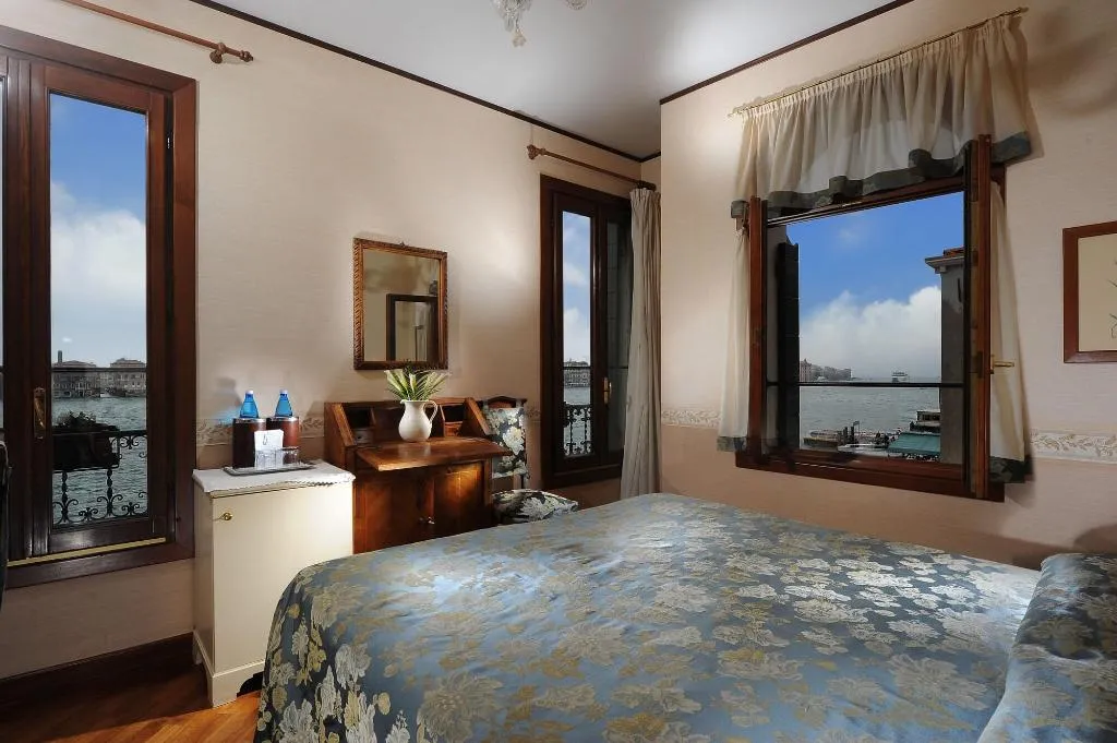 Room, La Calcina Suites, Venice