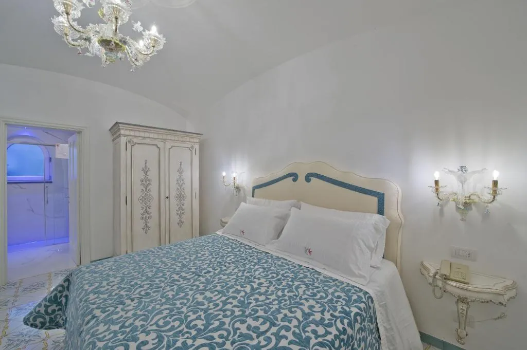 Room, Villa Corallium, Naples