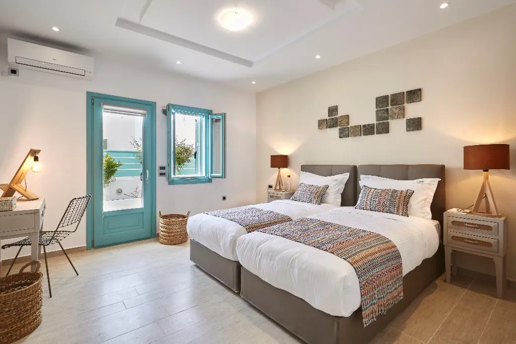 Room, Almyriki Beach Villa, Santorini