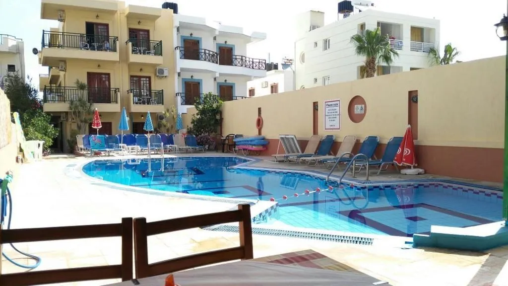 Pool, Stefania Studios, Crete